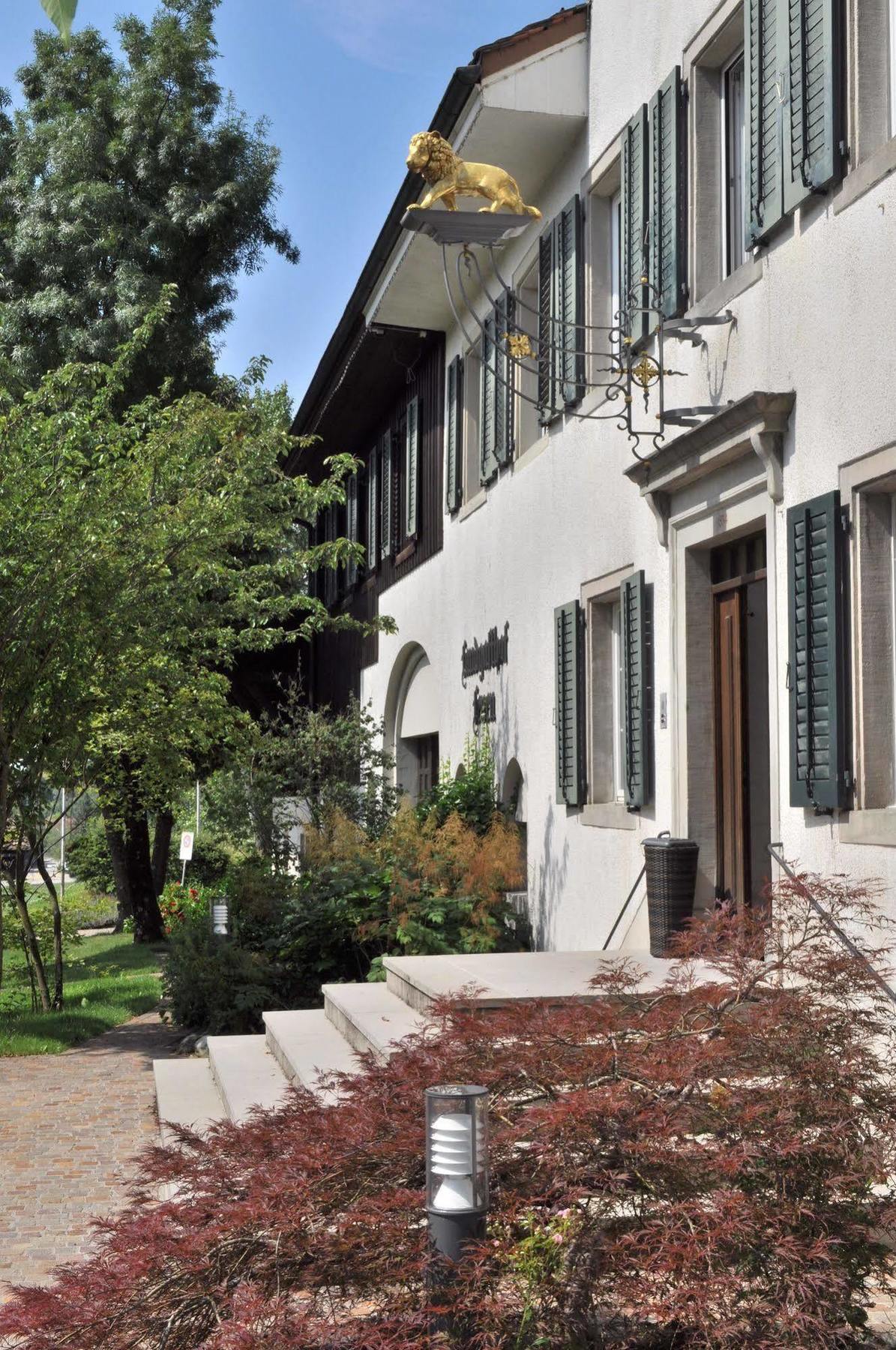Landgasthof Leuen Uitikon Dış mekan fotoğraf